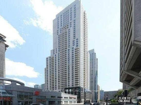 Welcome to urban living at its finest in the heart of Toronto !