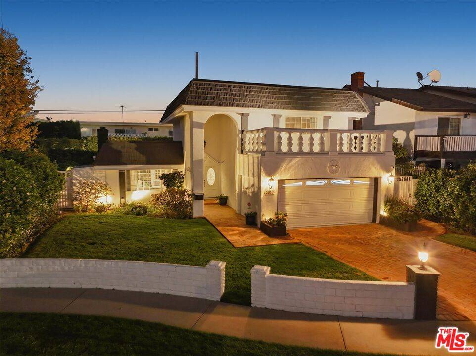 3010   Stoner Ave 3BR Marina Del Rey La