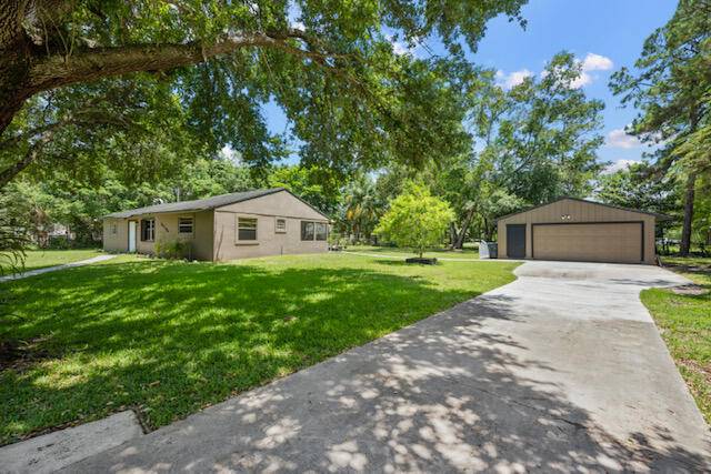 Welcome Home ! This beautiful well maintained home is ready to call yours !
