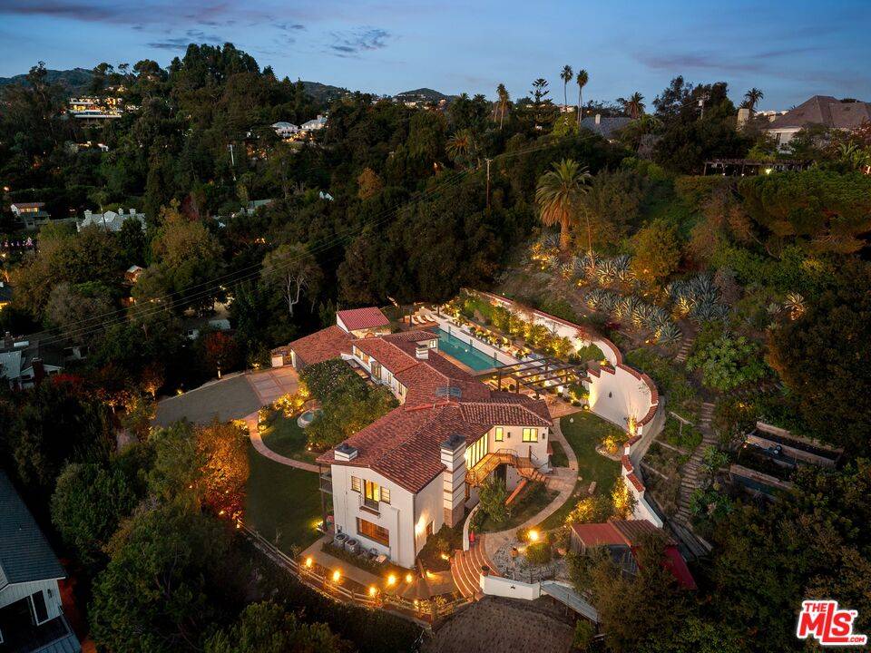 1744   Reedvale Ln 5BR Brentwood La