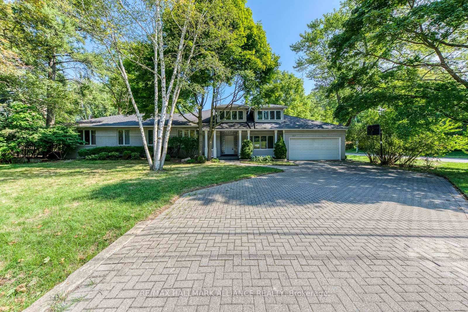 Furnished rental in prestigious Morrison, recently renovated 4 bedrooms entire house for lease, steps to the Lake and Gairloch gardens !