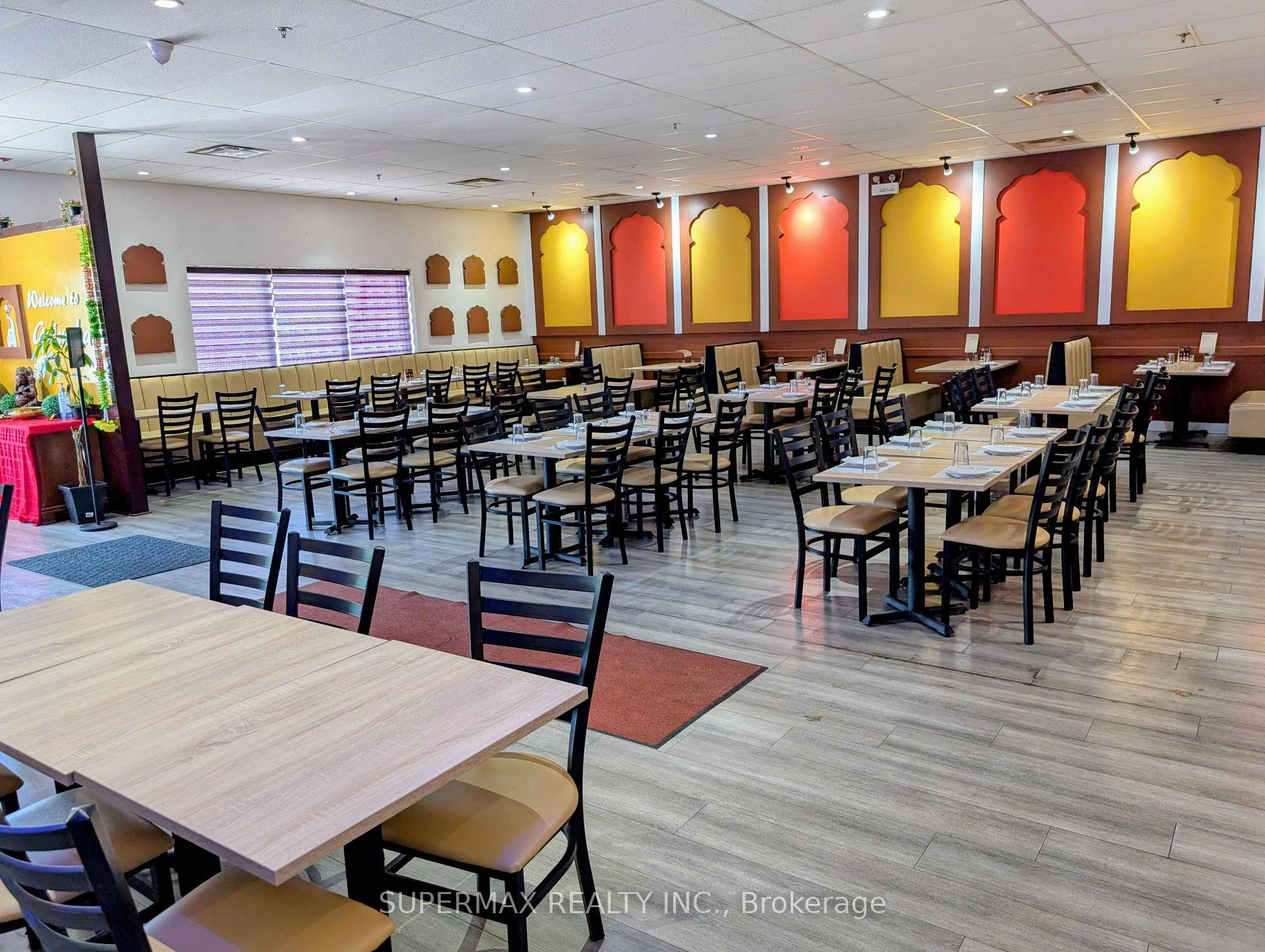 Turnkey Premium Indian Restaurant amp ; Bar For Sale, Fully Equipped amp ; Ready To Go !