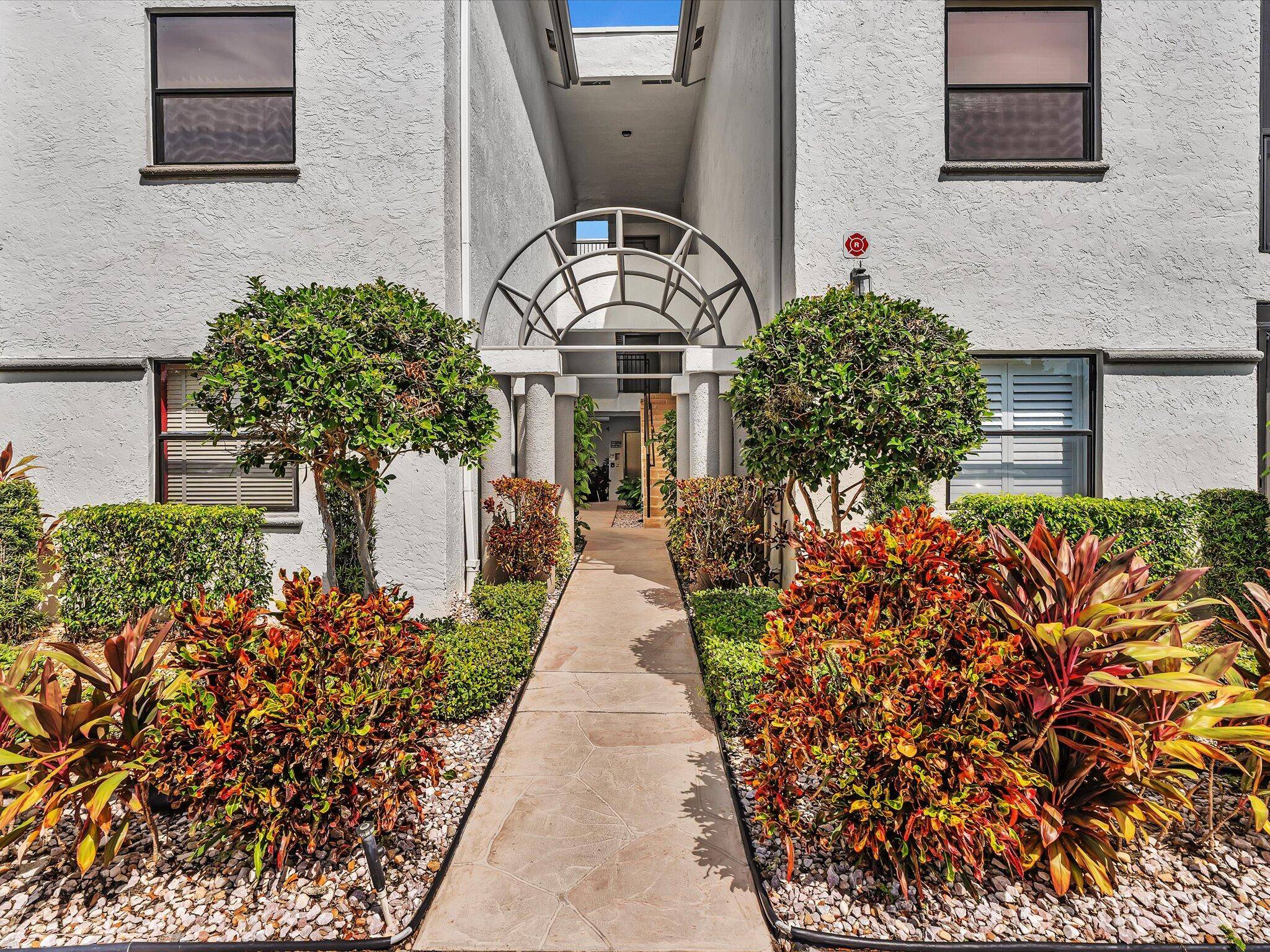 Well maintained ground floor unit with 3 bedrooms and 2 partially updated bathroooms.