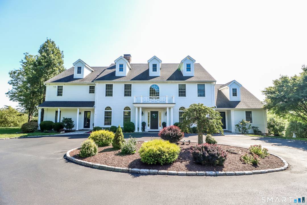Set along a quiet ridgeline with long views over the surrounding countryside, this home offers a sense of privacy and space that's hard to find.