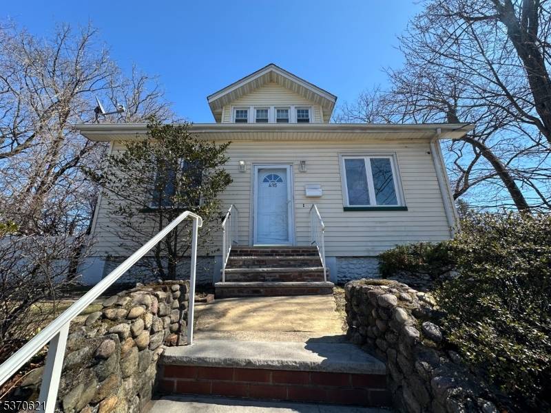Welcome to this spacious 4 bedroom single family home, thoughtfully designed for comfort and functionality.