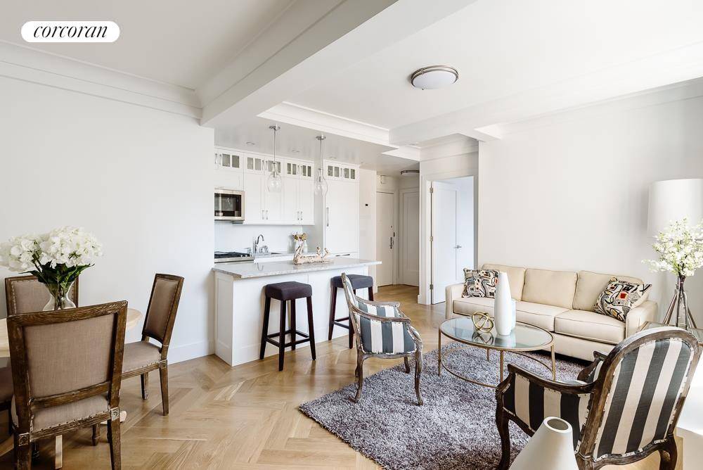 Renovated One Bedroom Park Block Condo with Open Views !