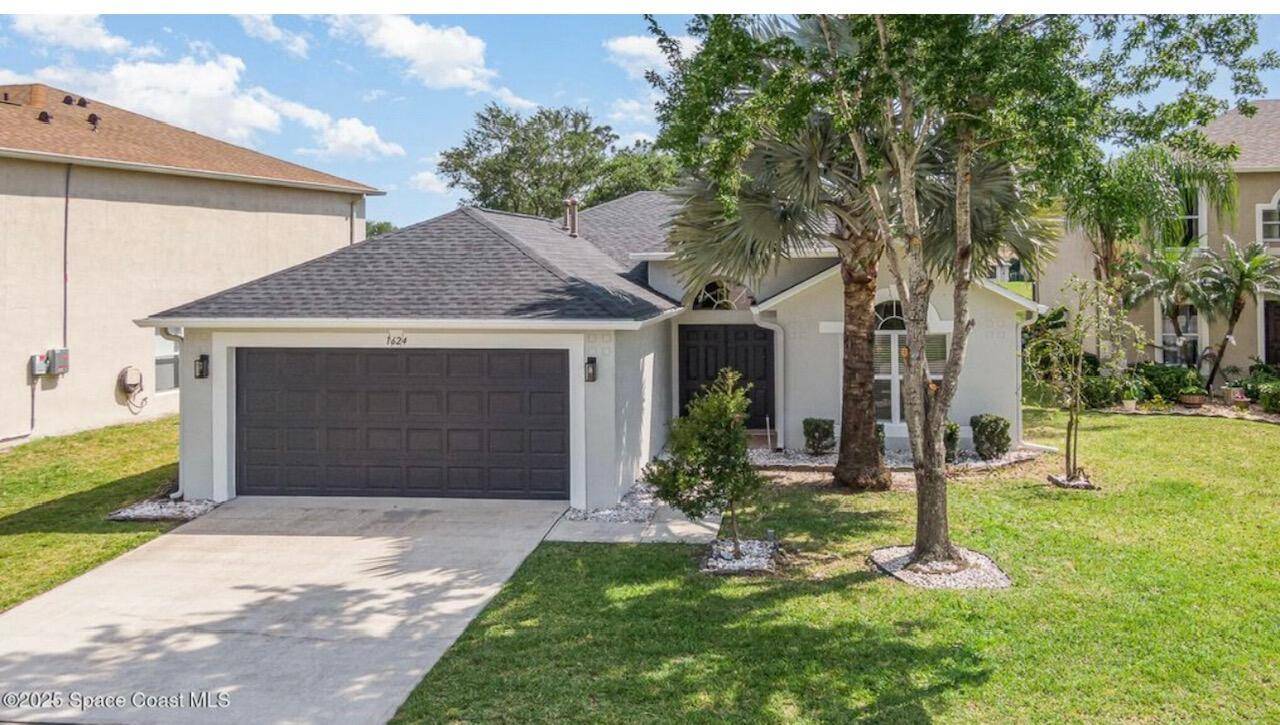 Remodeled Waterfront Home 3 Bed, 2 Bath, 2 Car Garage Resort Style Community Discover this stunning, fully remodeled 3 bedroom, 2 bathroom home, located in a highly desirable, low maintenance ...