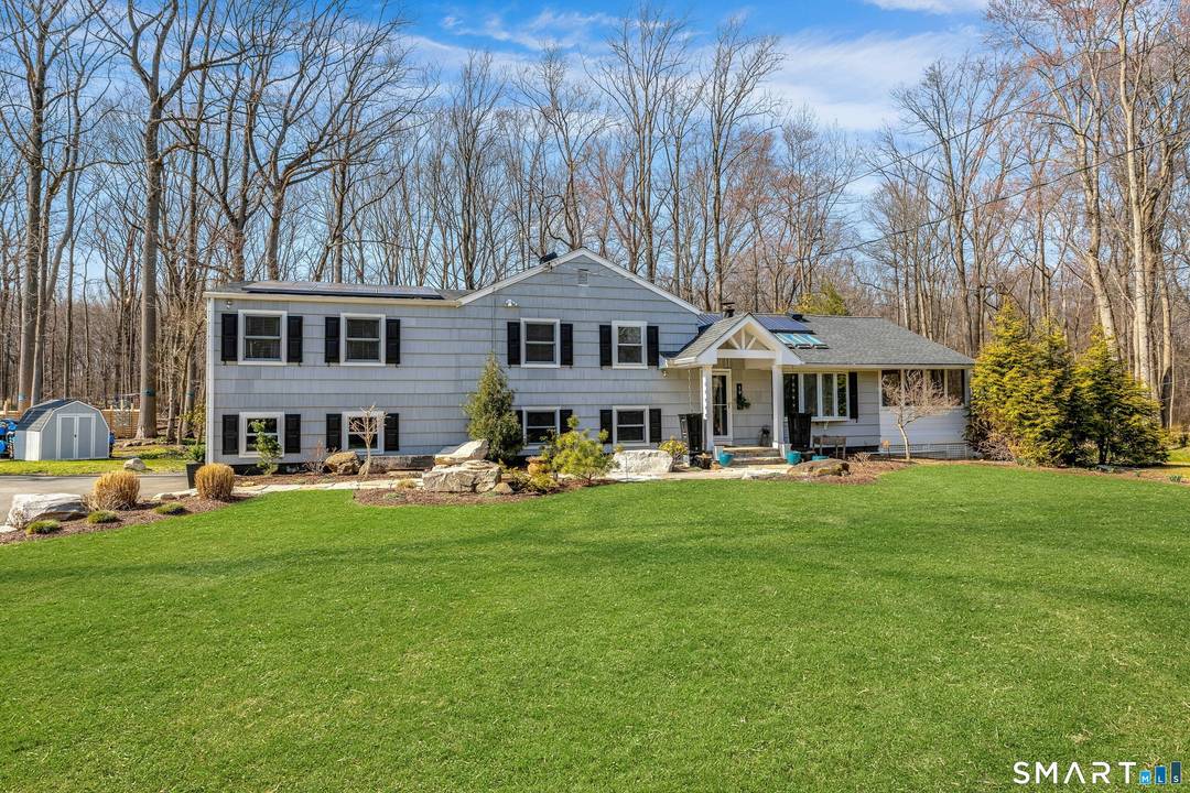 Beautifully renovated split level situated on a centrally located cul de sac.