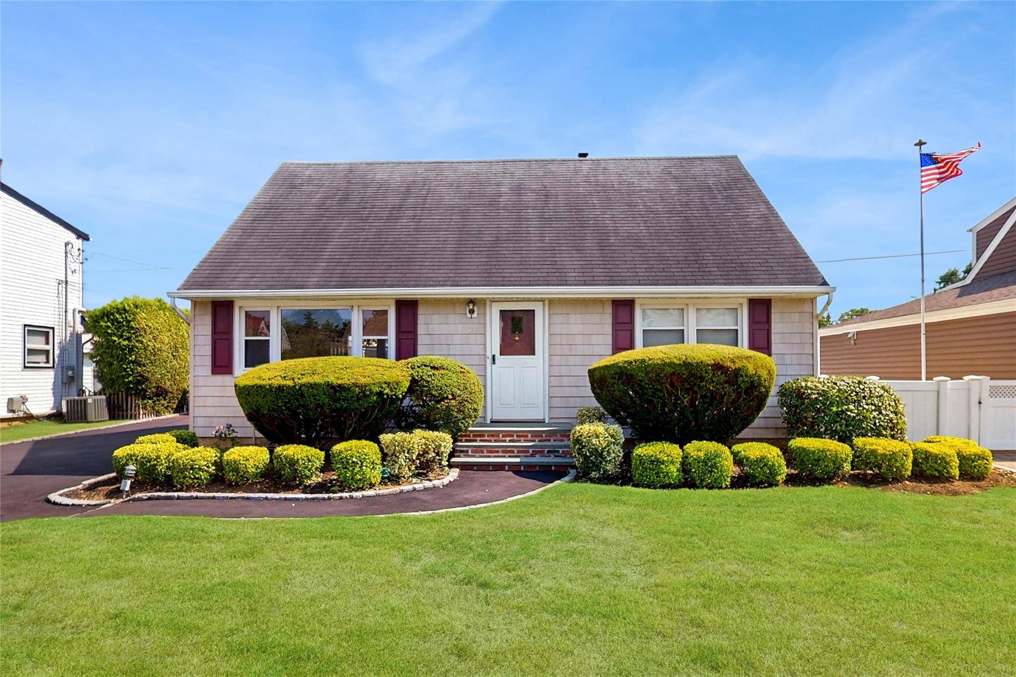 Welcome to this well maintained and lovingly cared for wide line Cape, perfectly situated mid block in the desirable Hilltop Terrace section of Albertson.