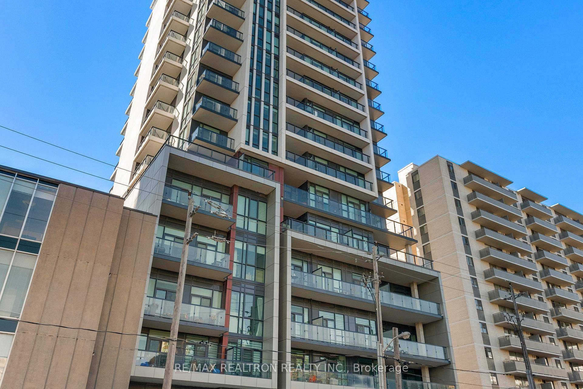 Prime 'Forest Hill' Location One Of A Kind Custom Designed Penthouse Suite W Top Of The Line Finishes !