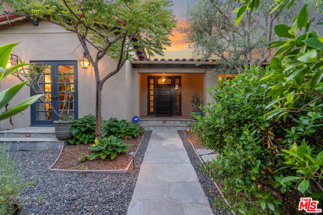 6715 Colgate Ave 2.0 Beverly Grove LA