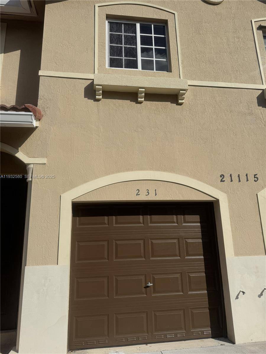 COME AND FIND YOUR DREAM HOME INSIDE A PIECE OF PARADISE, A HIDDEN GEMS RIGHT UNDER YOUR NOSE.