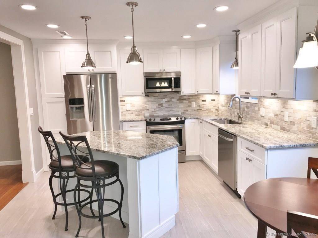 Unit was remodeled in2017 !