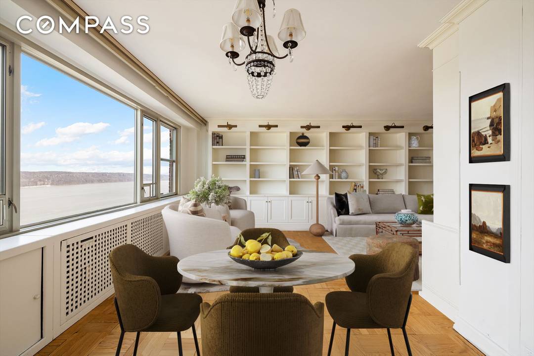 Panoramic Hudson River Views From Every Room Of This 3 Bedroom Welcome to Apartment 10 O at 900 West 190th Street, a high floor 3 bedroom, 2 bathroom home with ...