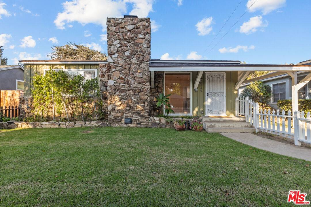 3760 Beethoven St 2BR Marina Del Rey La