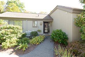 Rare 3 bedroom Berkshire with attached two car garage in 55 Heritage Village !