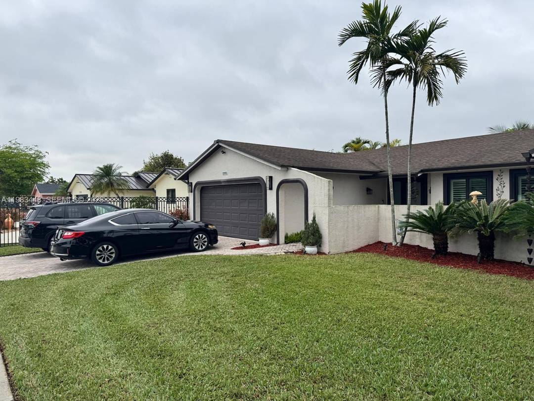 Beautiful, bright, and well maintained one story home located in the highly sought after Shores Calusa community in Kendall.