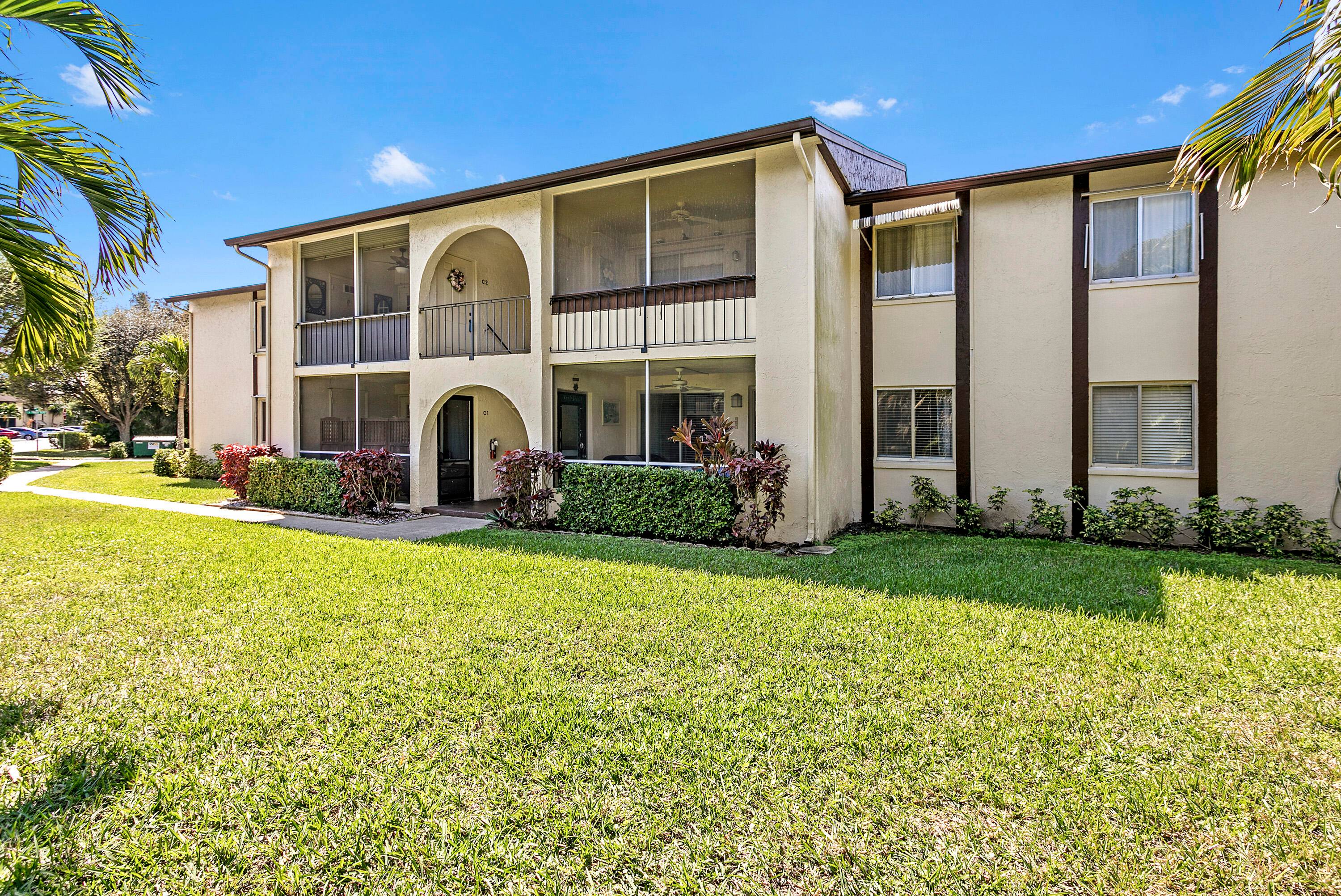 MOTIVATED SELLER ! ! Discover this bright and spacious 2 bed, 1.