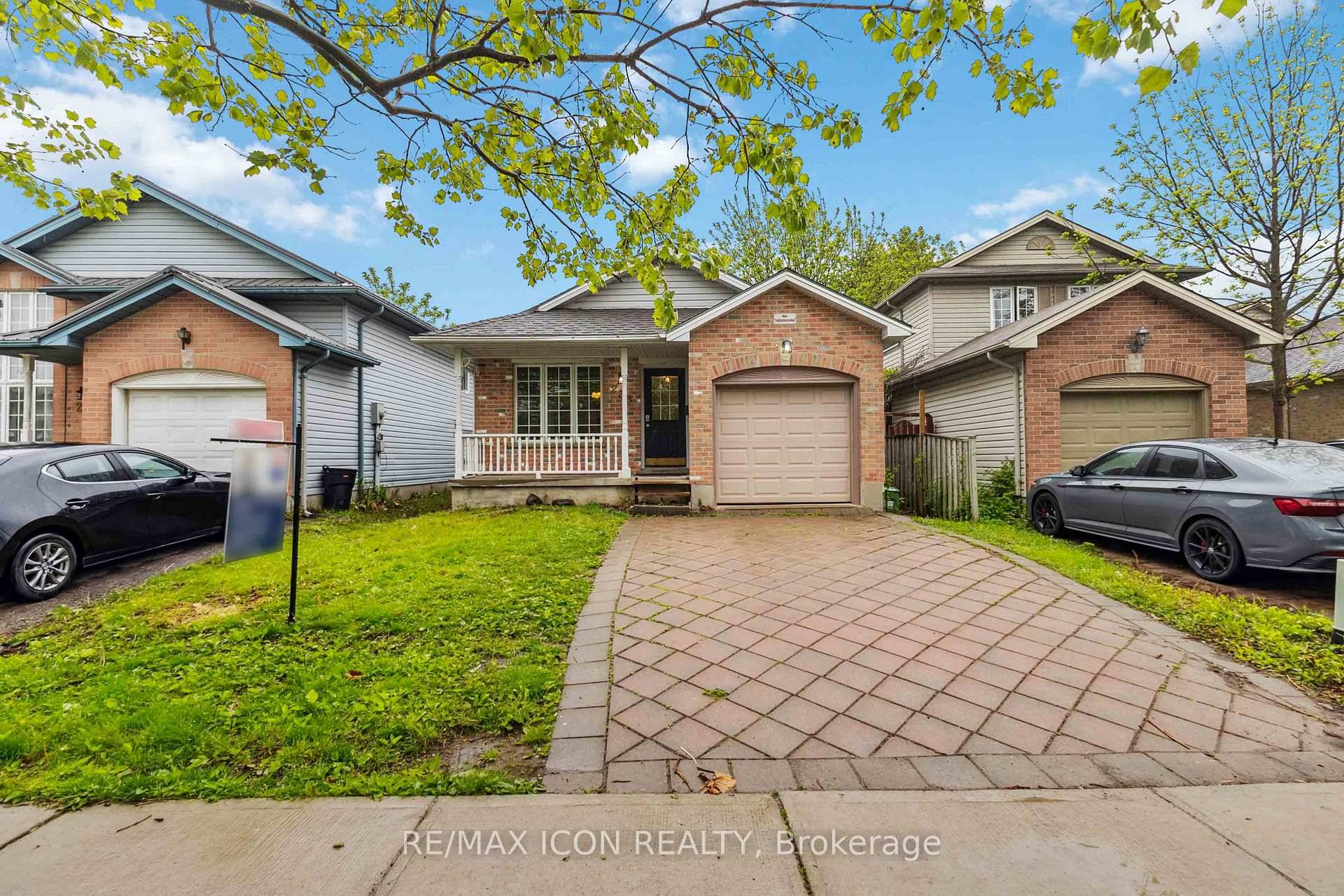 Exceptional Investment Opportunity Spacious 5 1 Bedroom, 4 Level Back Split Home Steps from Fanshawe College, Located in one of London's most sought after rental areas, this City of London ...