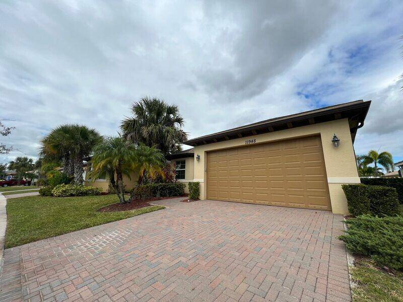 Luxury Living in a Gated Community Modern 2 Bed Home with Premium Amenities !