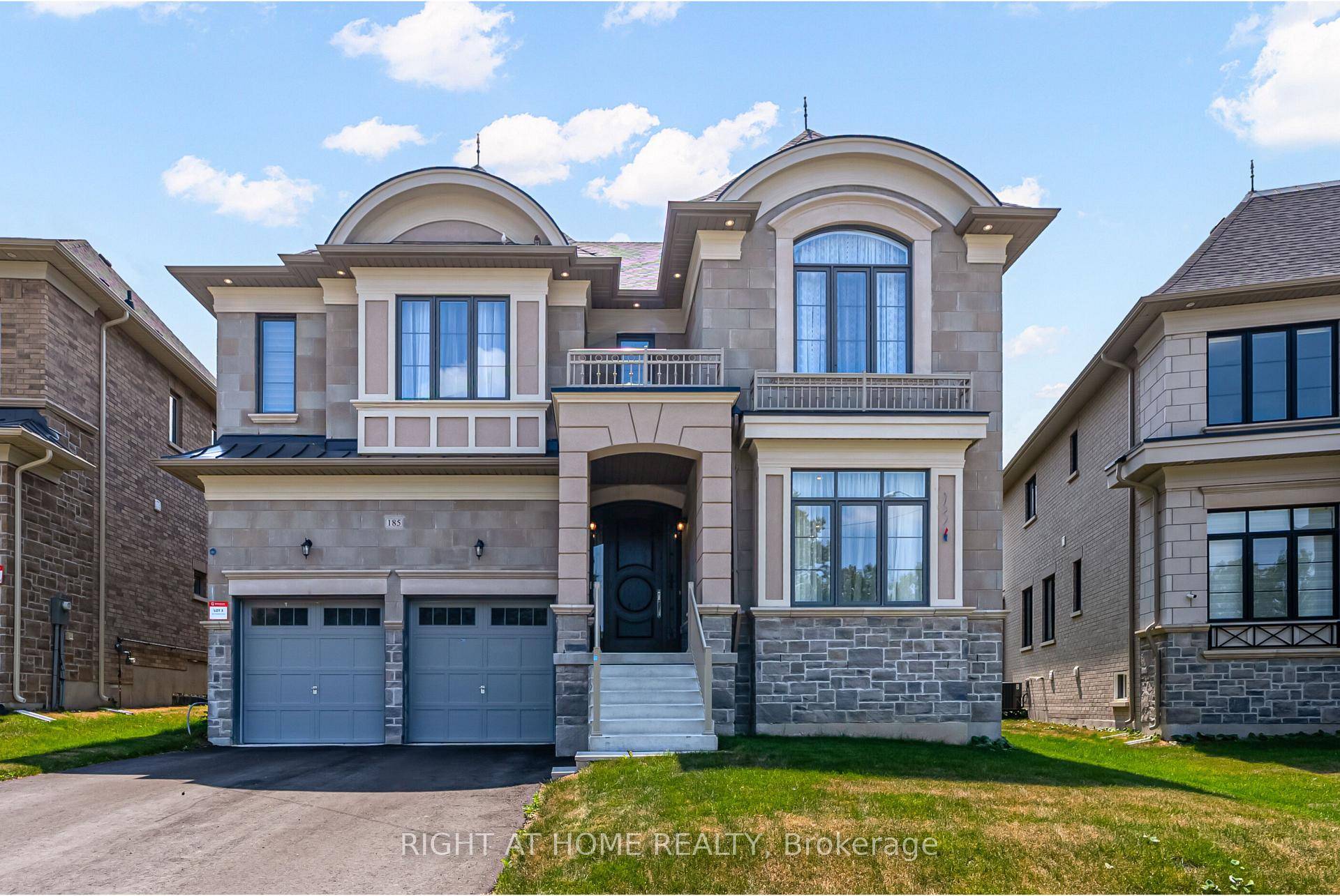 Welcome to the premium Sonata Elevation C model by Geranium, offering between 3, 500 5, 000 sq ft above grade, located in one of Auroras most established neighborhoods.