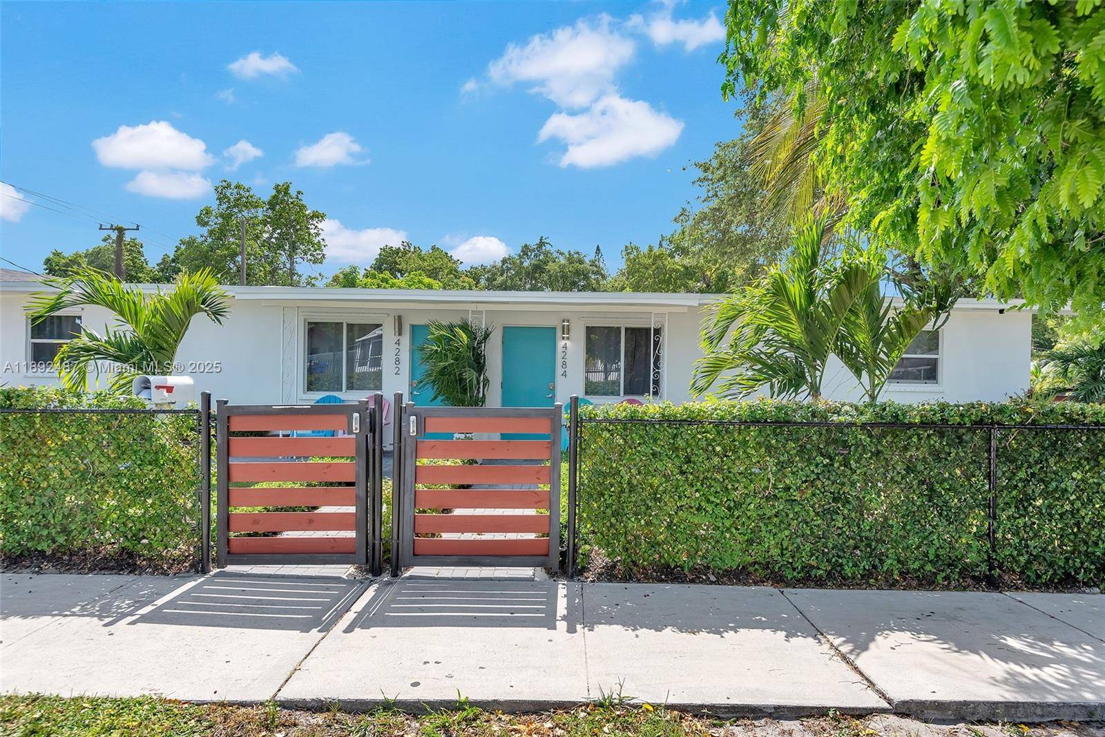 Remodeled duplex in Miami s sought after Design District Wynwood area.