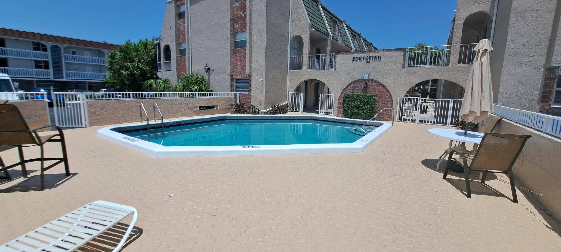 CALLING ALL INVESTORS ! Best and biggest unit in the building READY TO GO !
