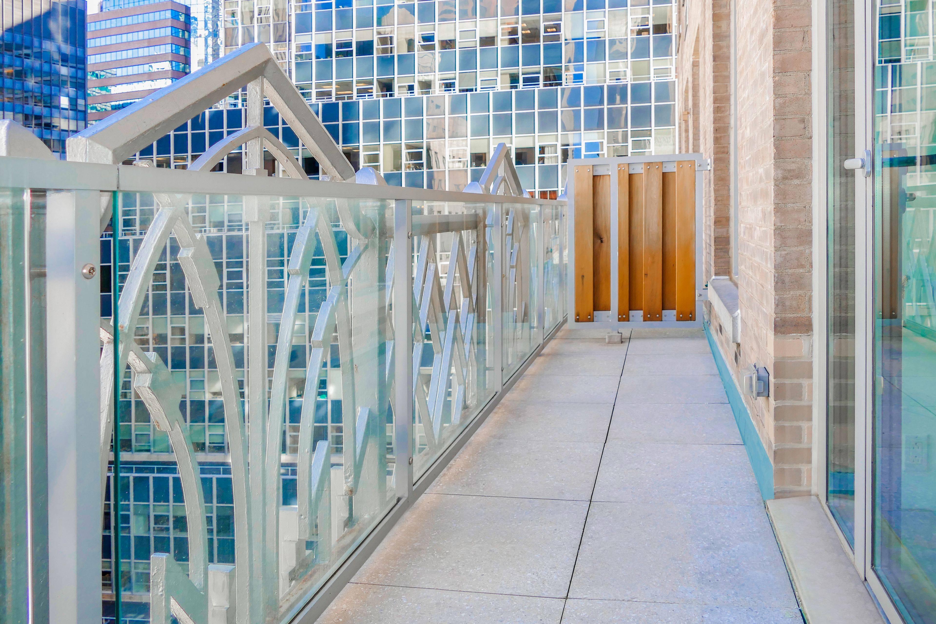 LIMITED TIME ONLY, OFFERING 1 2 MONTH OP 1 bed with private terrace, oversized living dining room, gourmet kitchen with stainless steel appliances and stone counters, high ceilings, and an ...