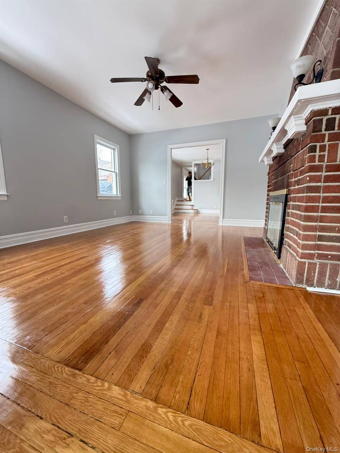 Spacious amp ; Move In Ready Single Family Home in New Rochelle Spacious and move in ready 3 bedroom, 1 bathroom single family home in New Rochelle.