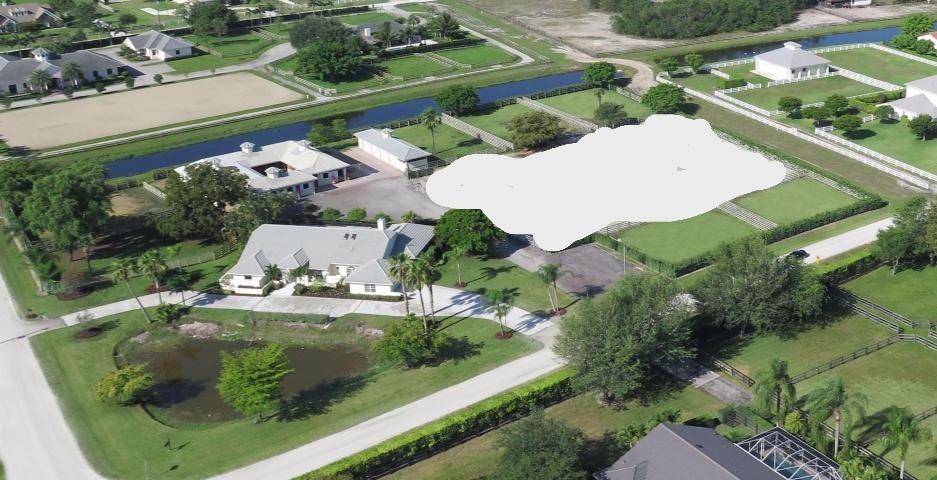 Professional pictures coming !