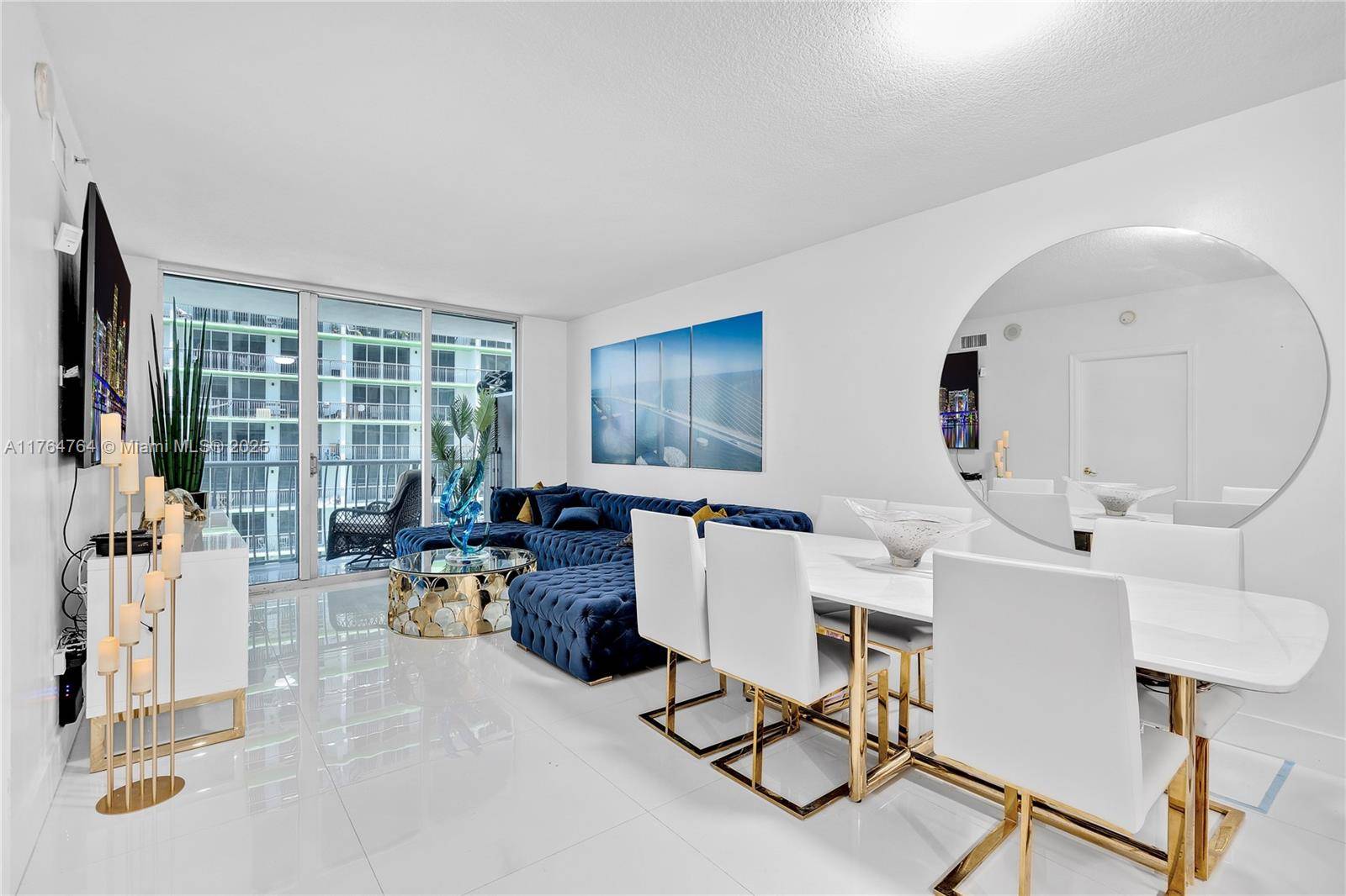 Investors only ! Tenant occupied through 2026.