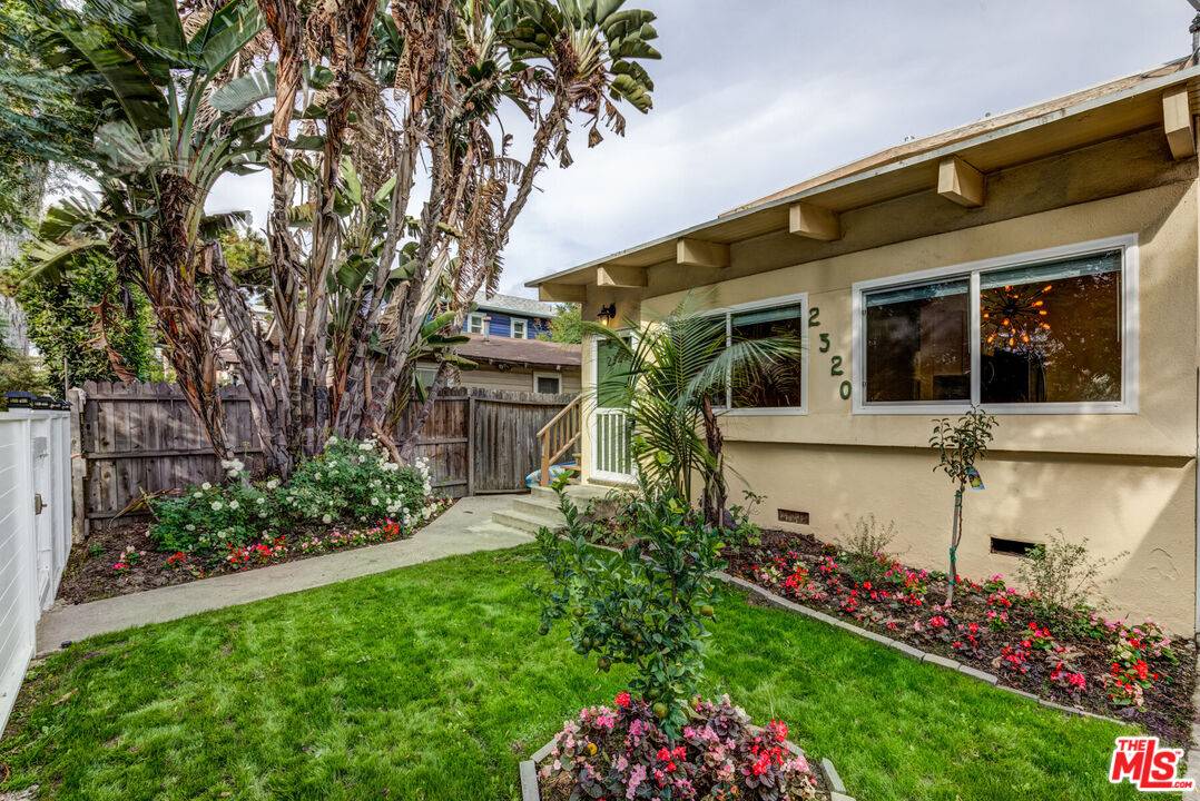 2322 Ocean Ave 2BR Marina Del Rey La