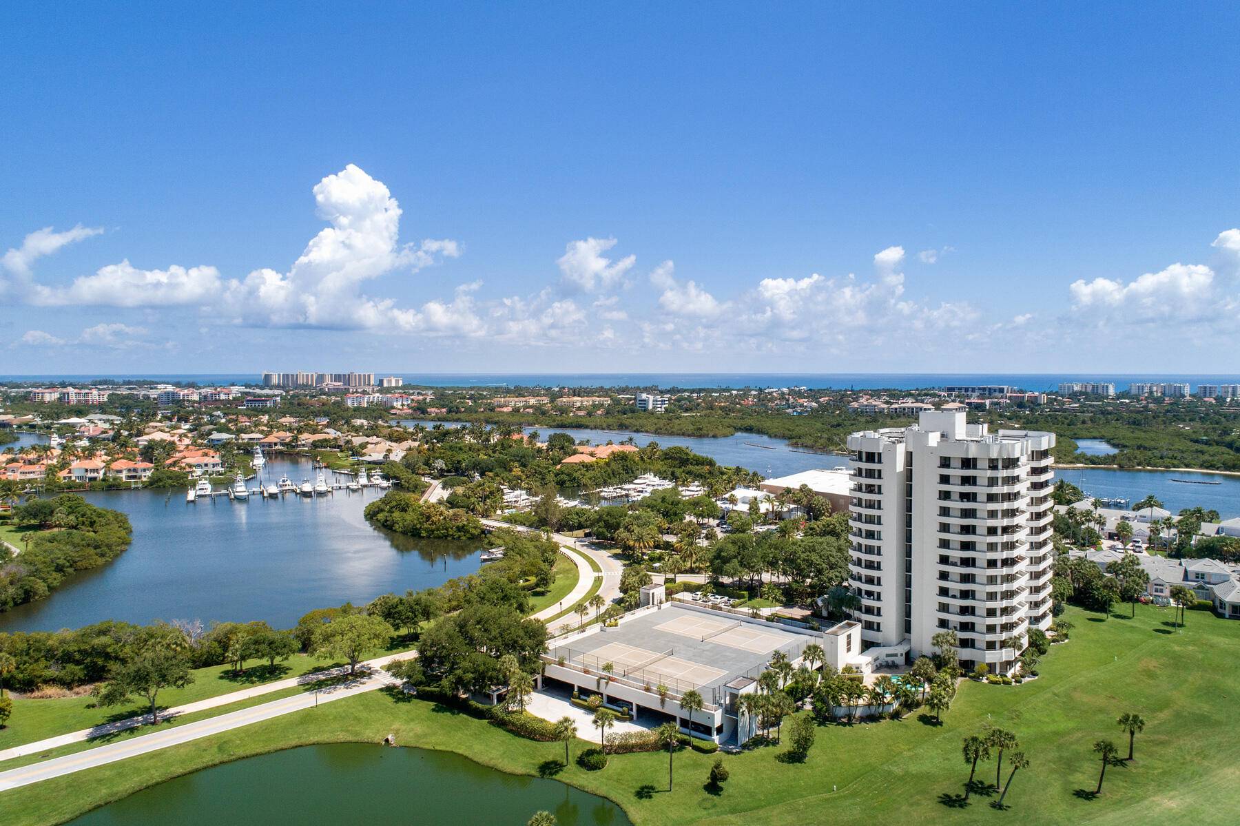 A spacious, designer furnished condo is available for annual rental in Jonathan's Landing, in Southporte One the community's only high rise.