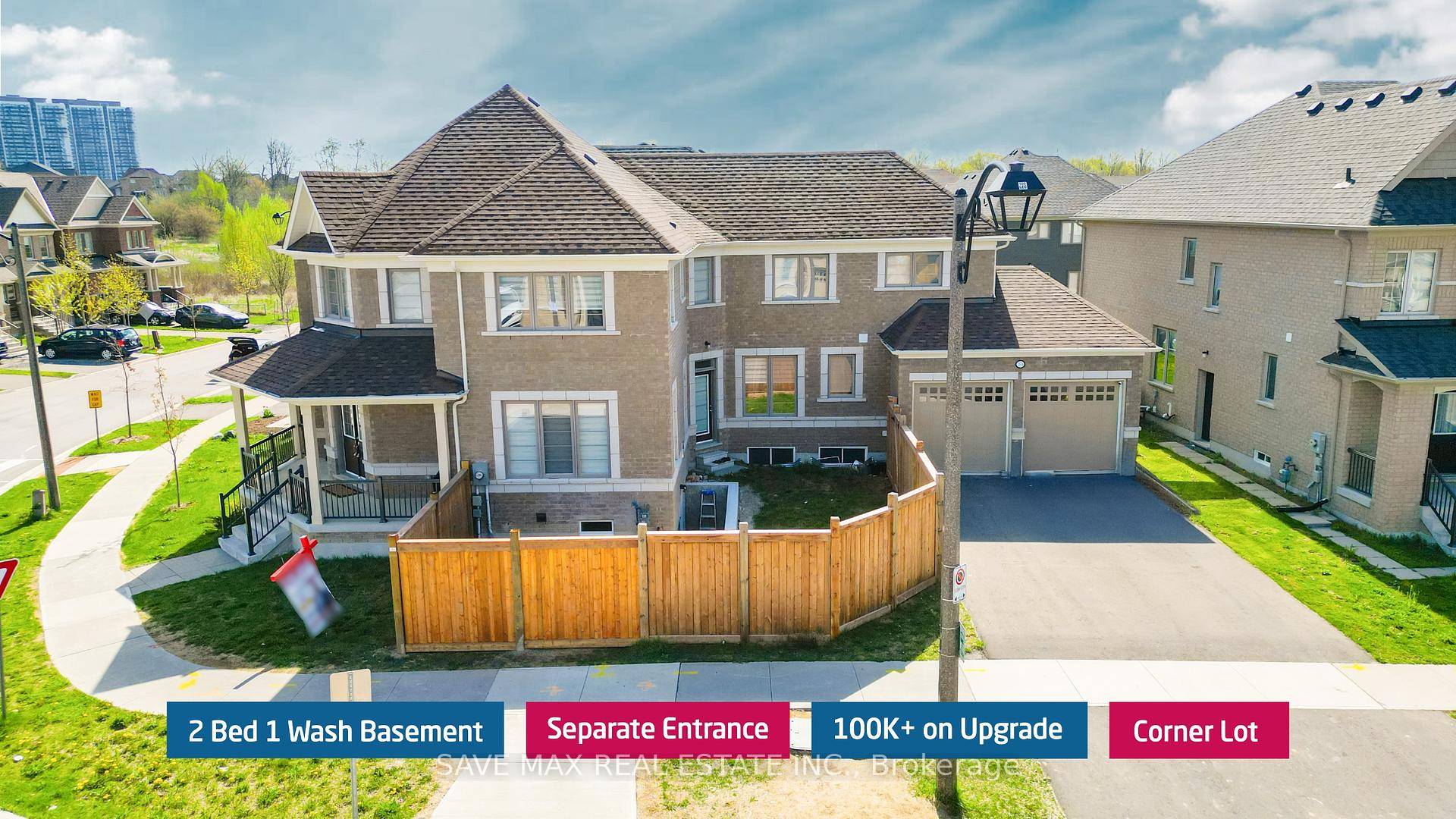 Absolutely Stunning 2022 Built Detached Home on Premium Corner Lot in North Oshawa !