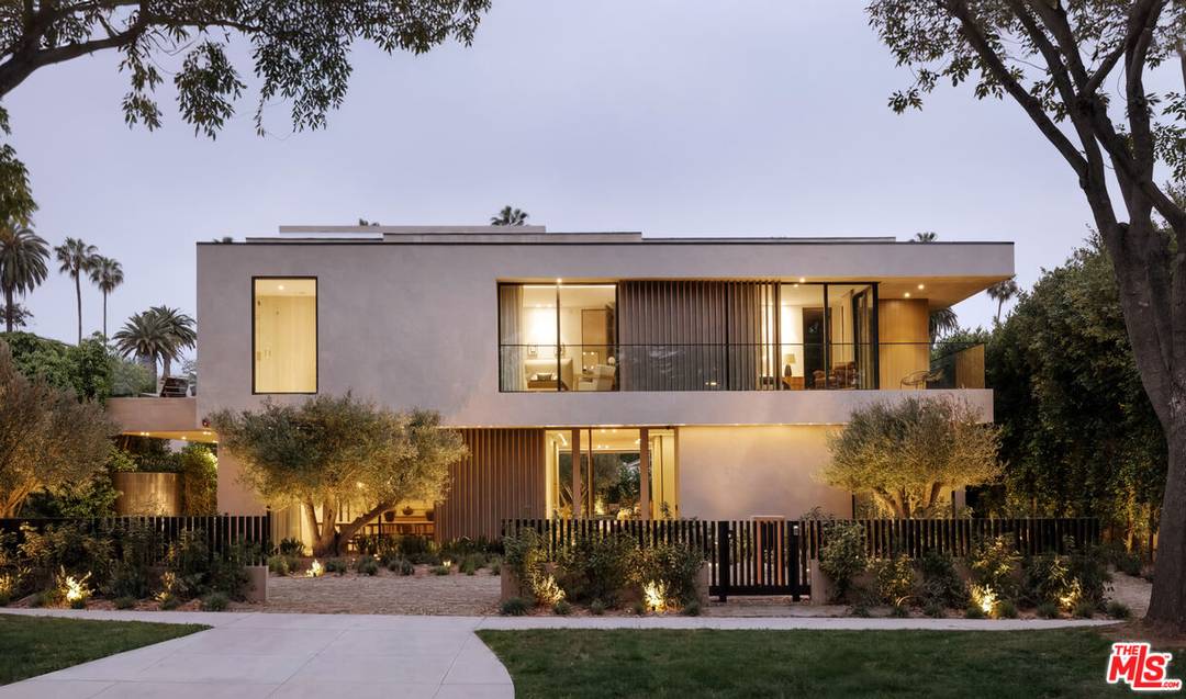 510  N Alpine Dr 6BR Beverly Hills Post Office | B.H.P.O. La