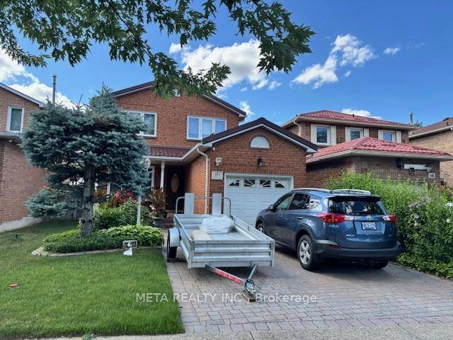 Spacious Furnished Bachelor Den Basement Apartment with Private Laundry amp ; Separate Entrance !