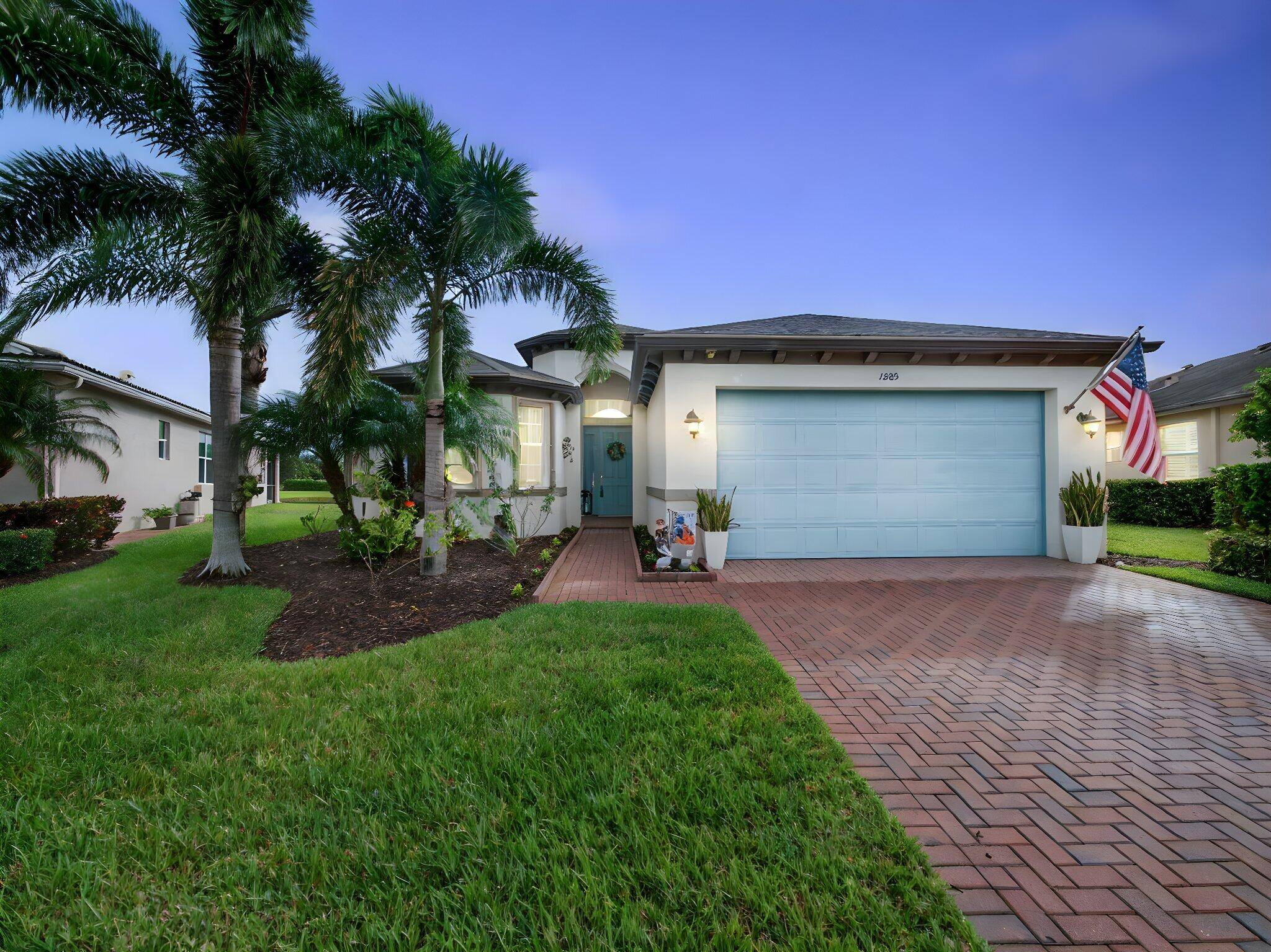 Welcome to this beautifully maintained Gulfstream model located in the desirable 55 community of Lake Park at Tradition.