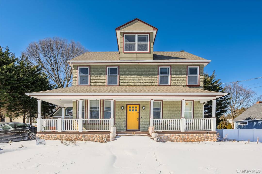 Welcome to 62 Ellis Avenue a beautifully crafted 4 bedroom, 2 bath Colonial in Crab Meadow, one of Northport s most desirable beachside neighborhoods.