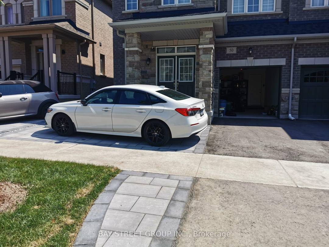 Furnished 1 Bedroom With Private Bathroom On 2nd Floor For Lease In A 3 Bedroom House.