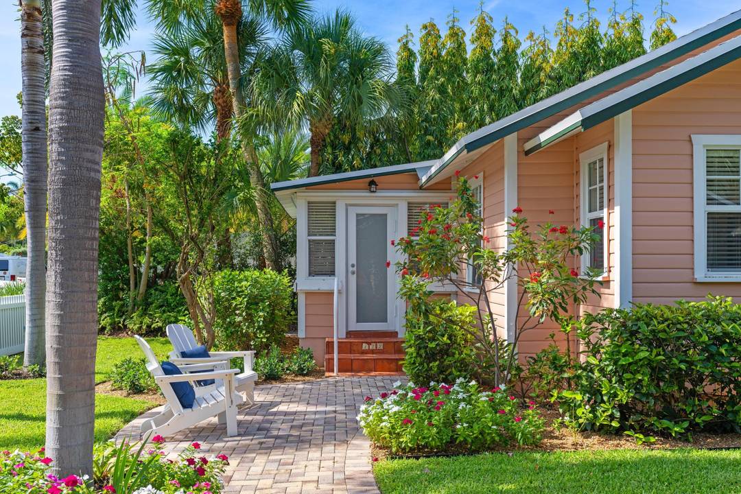 Within the heart of Delray Beaches Marina Historic District, one of four 1920's historic cottages is now available to rent.