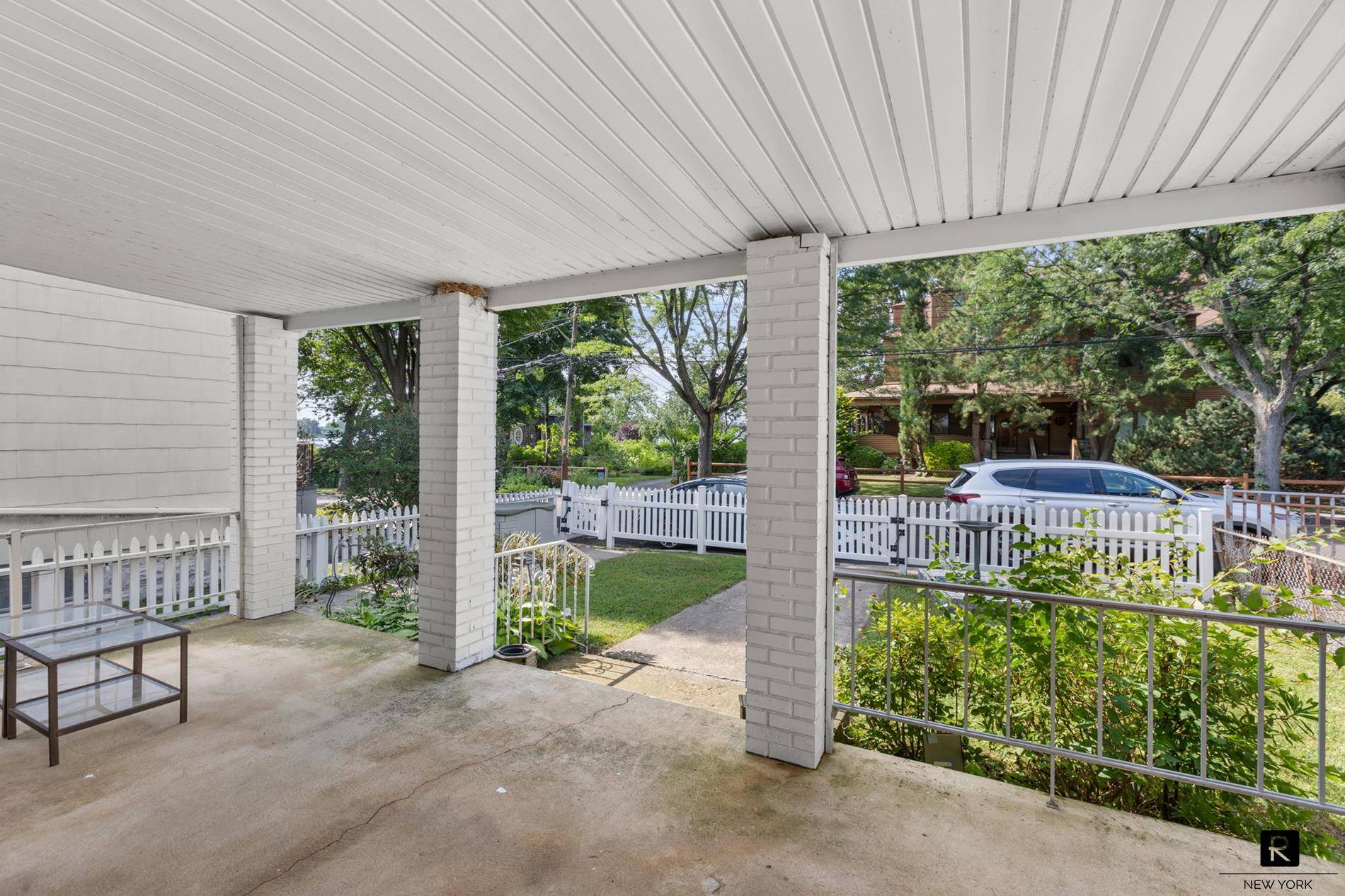THREE 3 UNITS bungalows in prime City Island location on the lovely Tier Street with water views !
