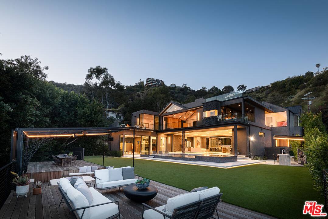 1772 N Crescent Heights Blvd 6BR Sunset Strip La