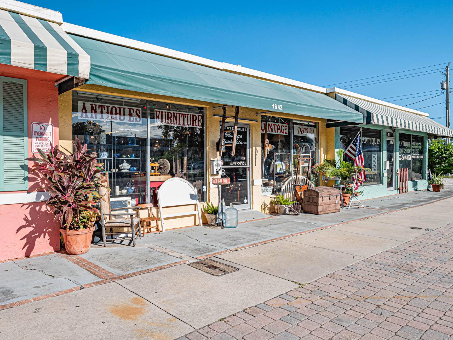 Turnkey established business of vintage, modern decor and furnishings, with custom hand crafted items.
