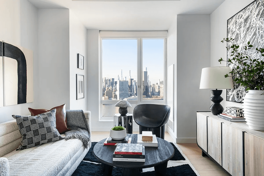 Lease Assignment May 1st August 28th Photos are virtually staged 1BR 1BA with dining area, floor to ceiling windows, and in unit washer dryer.