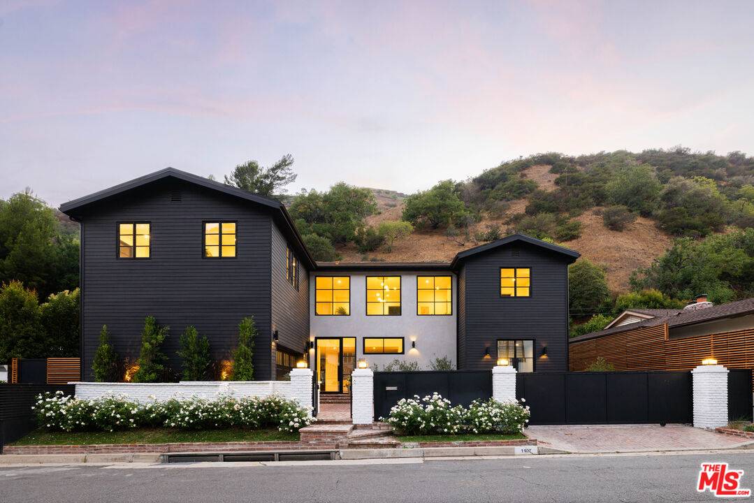 1937  N Beverly Dr 6BR Beverly Hills Post Office | B.H.P.O. La