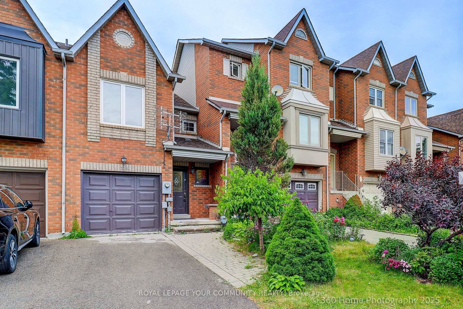 Discover this beautifully upgraded 3 bedroom, 4 bathroom freehold townhouse, perfectly blending comfort and convenience.
