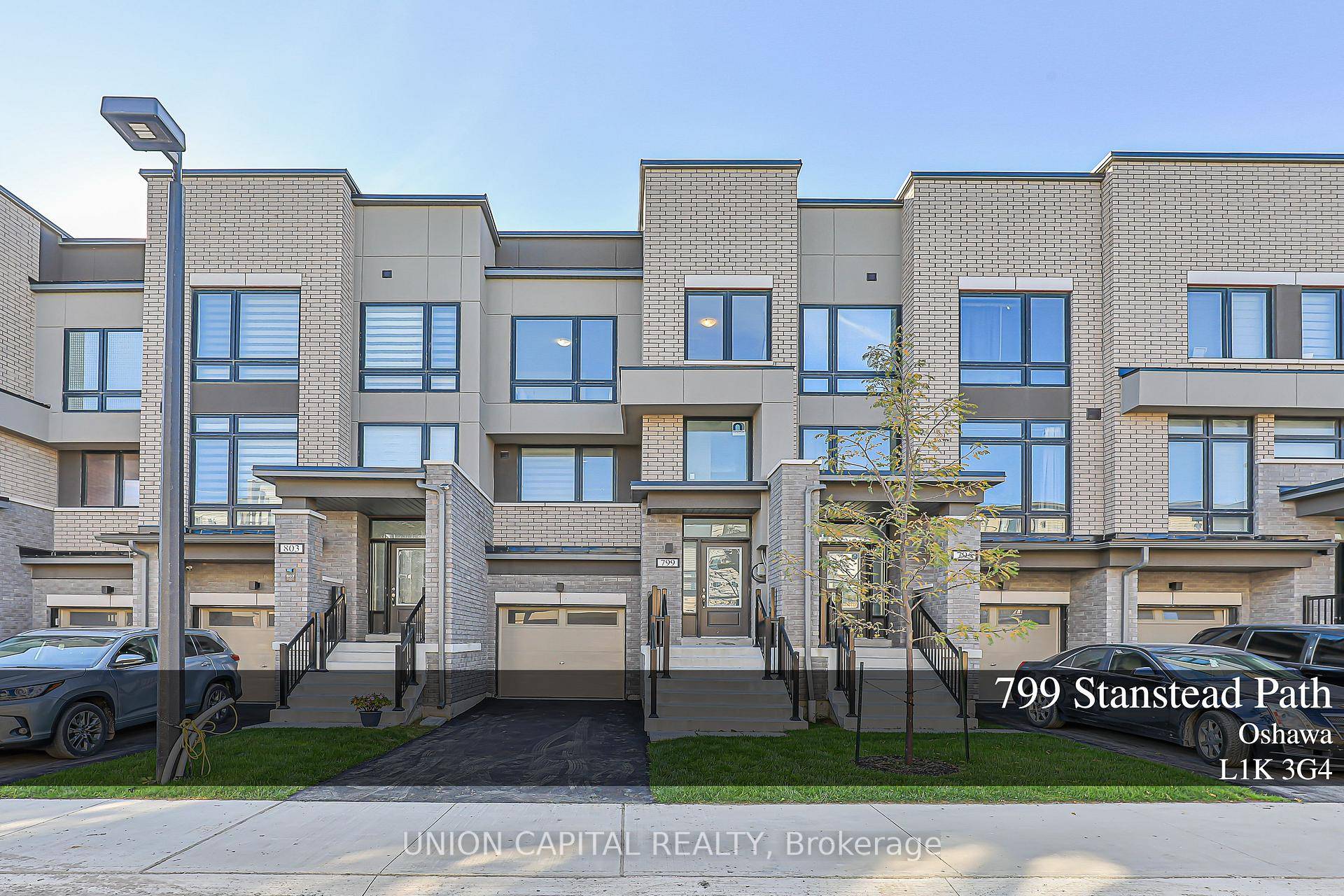 Welcome to this stylish, less than 2 year old townhouse by Stafford Homes, offering the perfect balance of comfort and convenience in North Oshawas thriving Greenhill neighborhood.