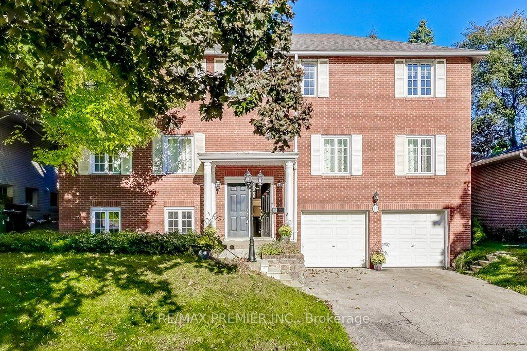 Welcome To The Sought After Edenbridge North Drive Enclave !