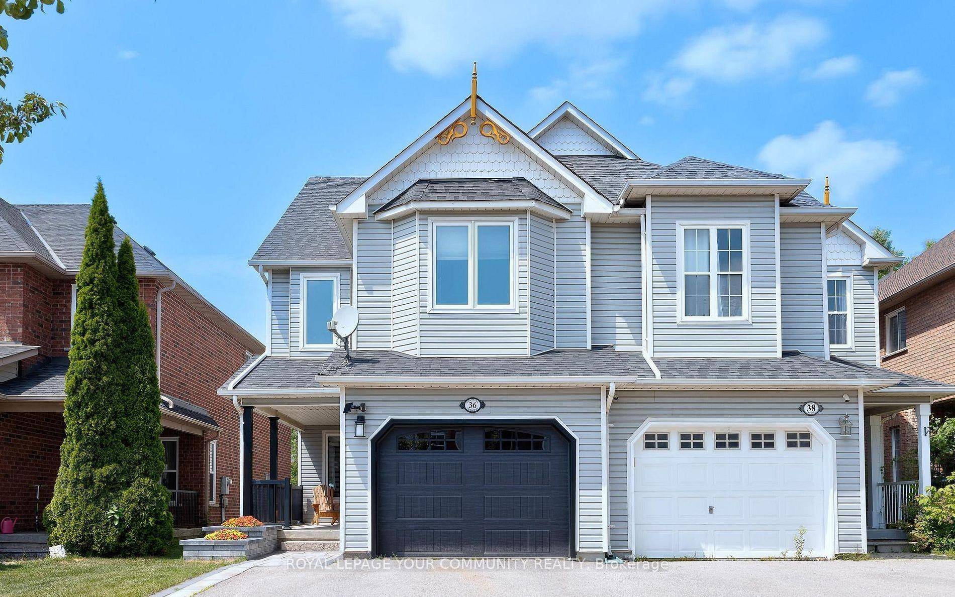 Beautifully renovated 4 bedroom semi detached home nestled on a quiet crescent in the highly sought after Oak Ridges Lake Wilcox community.