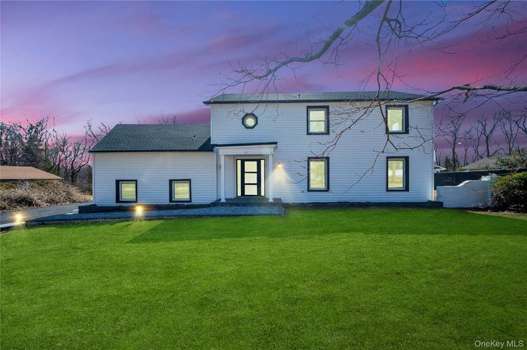 Exquisite 5 Bedroom Colonial on Nearly an Acre A Rare Gem !